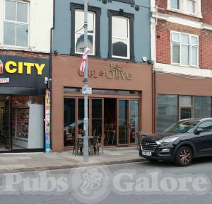 Picture of Gin and Olive