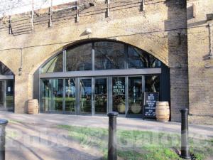 Picture of Mother Kelly's SE1