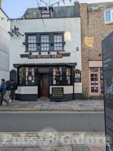 The Queens Arms