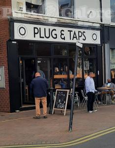 Picture of Plug & Taps