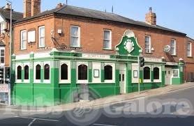 Picture of Henry's Bar
