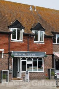 Picture of The Regent Motel & Bar