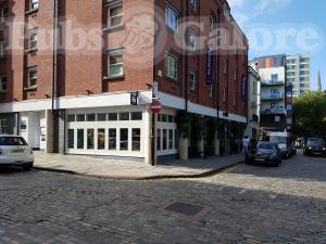 Picture of Bar + Block