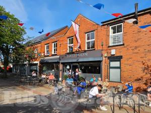 Picture of Love & Liquor