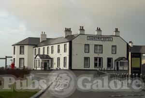 Picture of Causeway Hotel