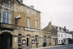 Picture of The Hine Bar Inn