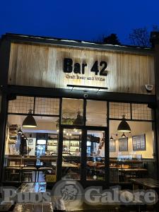 Bar 42