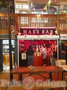 Picture of Mae's Bar