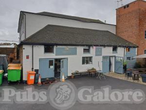 Picture of The Gin Box (Fonthill Bar & Taproom)