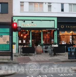 Picture of Apple Yard